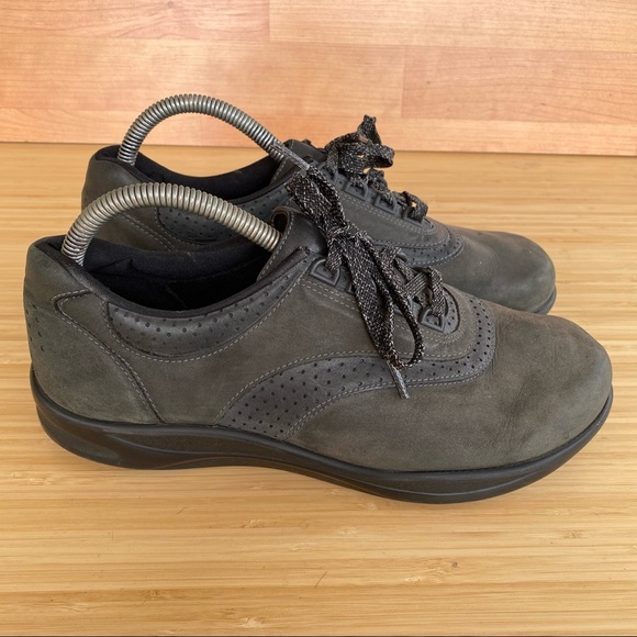 SAS Womens Leather Dark Army Green Shoes Size 9.5 W - Picture 1 of 8